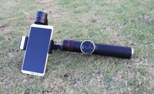AFI V5 3 Axis Handheld Gimbal pro iPhone a smartphony pro Android - Inteligentní ovládací prvky APP pro automatické panoramiky, časové intervaly a sledování